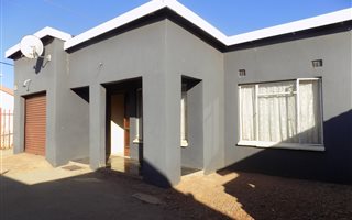 3 Bedroom House in Boitekong
