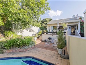 2 Bed Townhouse in Bryanston