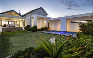 4 Bedroom House in Benguela Cove