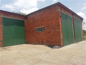700 m² Industrial space in Daspoort