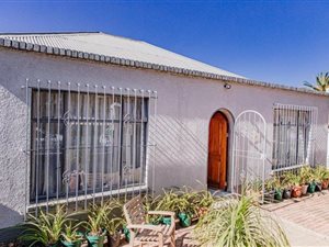 4 Bed House in Westdene