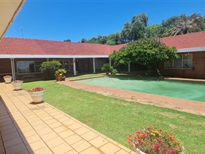 25 ha Farm in Mnandi AH