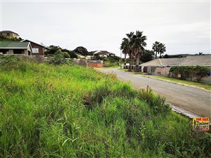 900 m² Land available in Gonubie