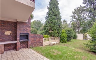 3 Bedroom Duplex in Meadowbrook