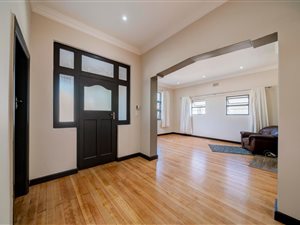 2 Bed House in Southfield