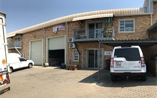 428 m² Industrial space in Olivedale