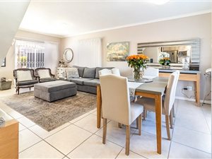 3 Bed Townhouse in Durbanville Central