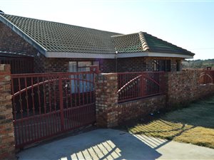 4 Bedroom House in Ikageng