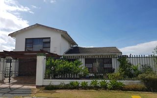 4 Bedroom House in Ottery