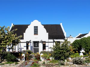 3 Bed House in Pearly Beach