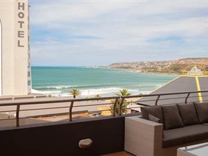2 Bed Apartment in Diaz Beach