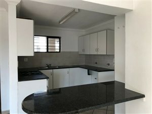 1 Bed Townhouse in Cedar Lakes