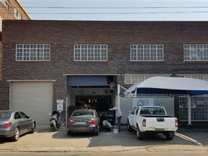 1590 m² Commercial space in Benoni Central