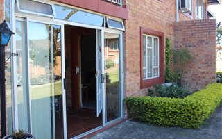 2 Bedroom Apartment in Hatton Estate