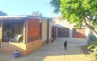 3 Bedroom House in East Lynne