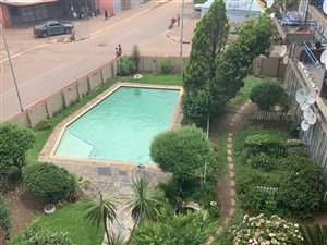 2 Bed Apartment in Yeoville