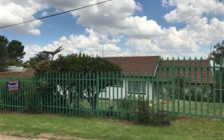 4 Bedroom House in Alberton