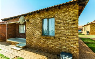 3 Bedroom House in Protea Glen