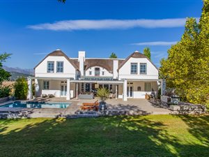 4 Bed House in Franschhoek
