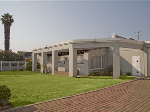3 Bed House in Lilianton