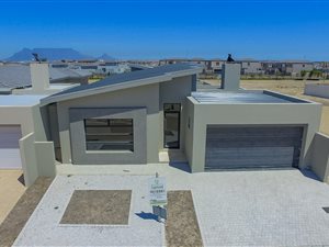 4 Bed House in Sandown