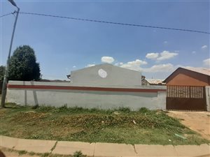 2 Bed House in Orange Farm