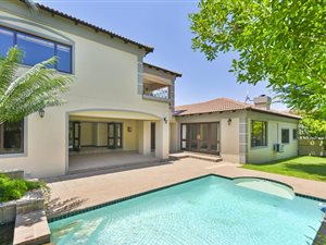 5 Bed House in Dainfern Golf Estate