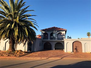 4 Bed House in Lenasia