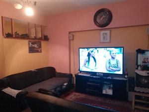 3 Bed Apartment in Hillbrow