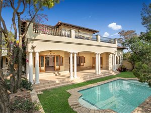 4 Bed House in Dainfern