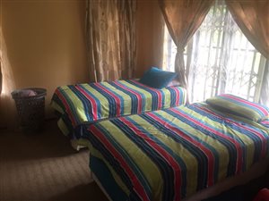 10 Bed House in Westridge