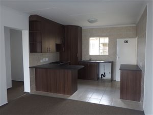 3 Bed Flat in North Riding