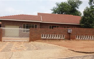 3 Bedroom Townhouse in Mokopane