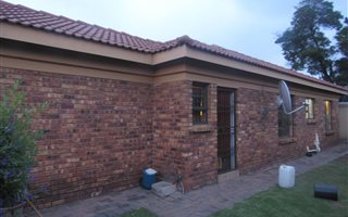 2 Bedroom House in Southdowns