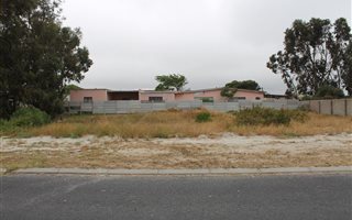 743 m² Land available in Langebaan Central