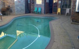 7 Bedroom House in Orkney