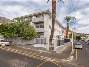 1 Bed Apartment in Oranjezicht