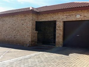 3 Bed Townhouse in Rhodesdene