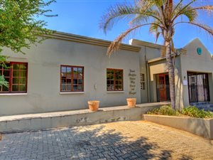 379 m² Commercial space in Blairgowrie