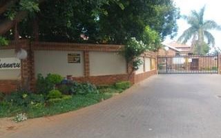 3 Bedroom Townhouse in Montana Park