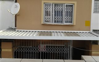 4 Bedroom Duplex in Whetstone