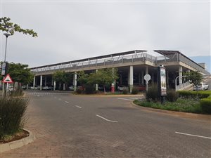 124 m² Office Space in Randpark Ridge