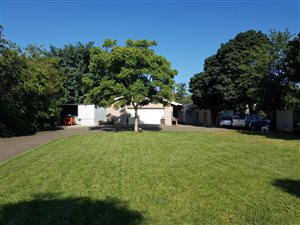 863 m² Land available in Cleland