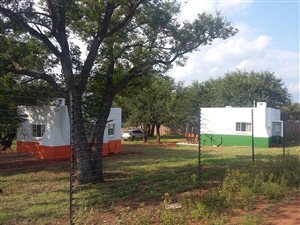 0.5 Bed House in Kameeldrift