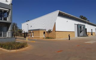 600 m² Industrial space in Pomona