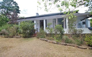 4 Bedroom House in Kingswood
