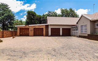 4 Bedroom House in Selcourt