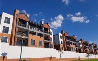 1 Bedroom Apartment in Mooikloof Equestrian Estate