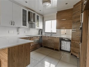 3 Bed Apartment in Dalpark