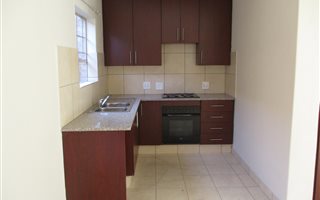 3 Bedroom Duplex in Montana Park
